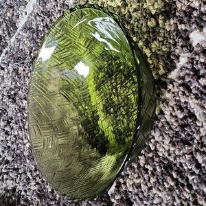 SALE--VINTAGE INDIANA GLASS GREEN BASKET WEAVE BOWL